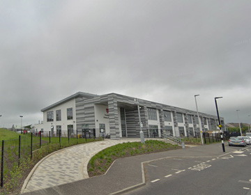 Entrance to Paradykes Primary School through car park