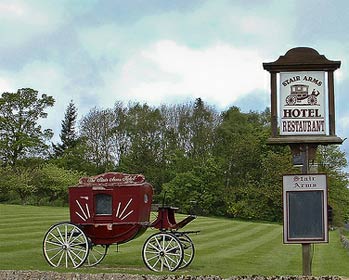 Image of the old coach outside the Stair Arms Hotel
